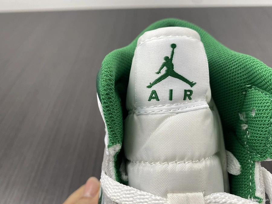 Mid Grey DC7294-103 Green Jordan 1 - 0524